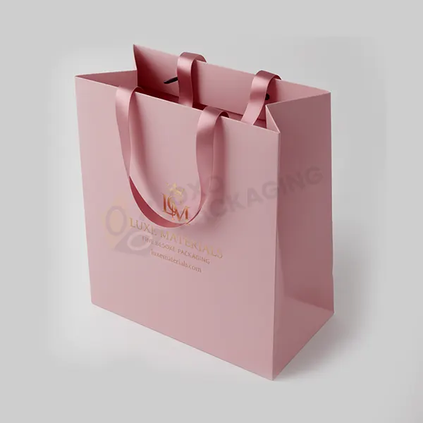 custom-luxury-paper-bags-wholesale